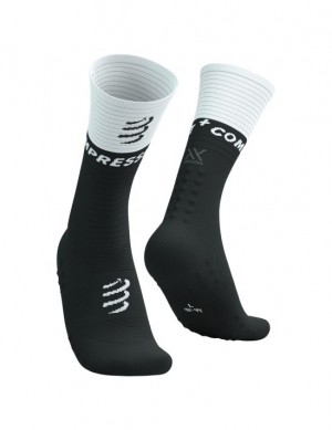 Meias de Corrida Compressport Medio Compression Socks V2.0 Masculino Pretas Branco | 32078HIAZ