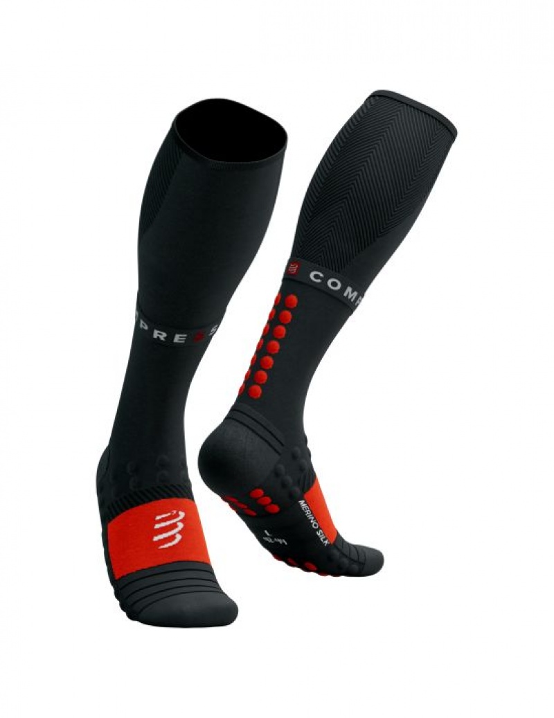 Meias Compressport Full Socks Inverno Run Pretas Vermelhas | 98640CSNY