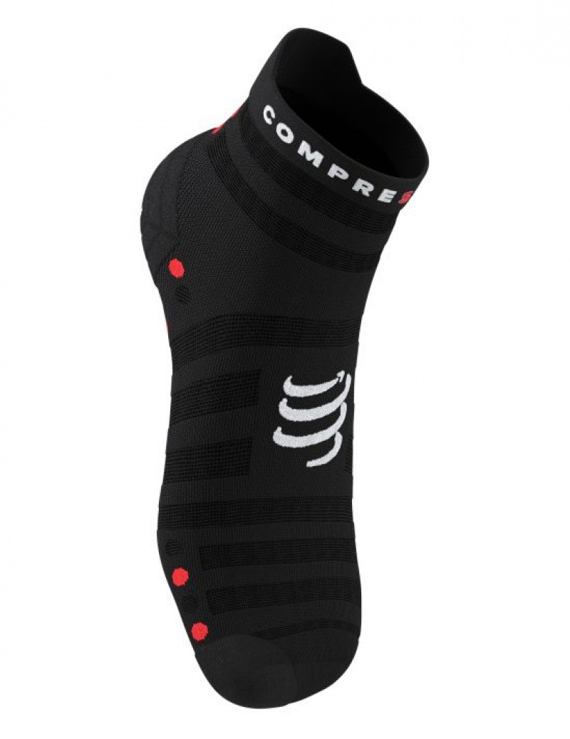 Meias Compressport Pro Racing Socks v4.0 Ultralight Run Low Pretas Vermelhas | 51086DWBR